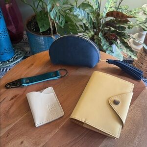 Portland Leather Goods lot 👜